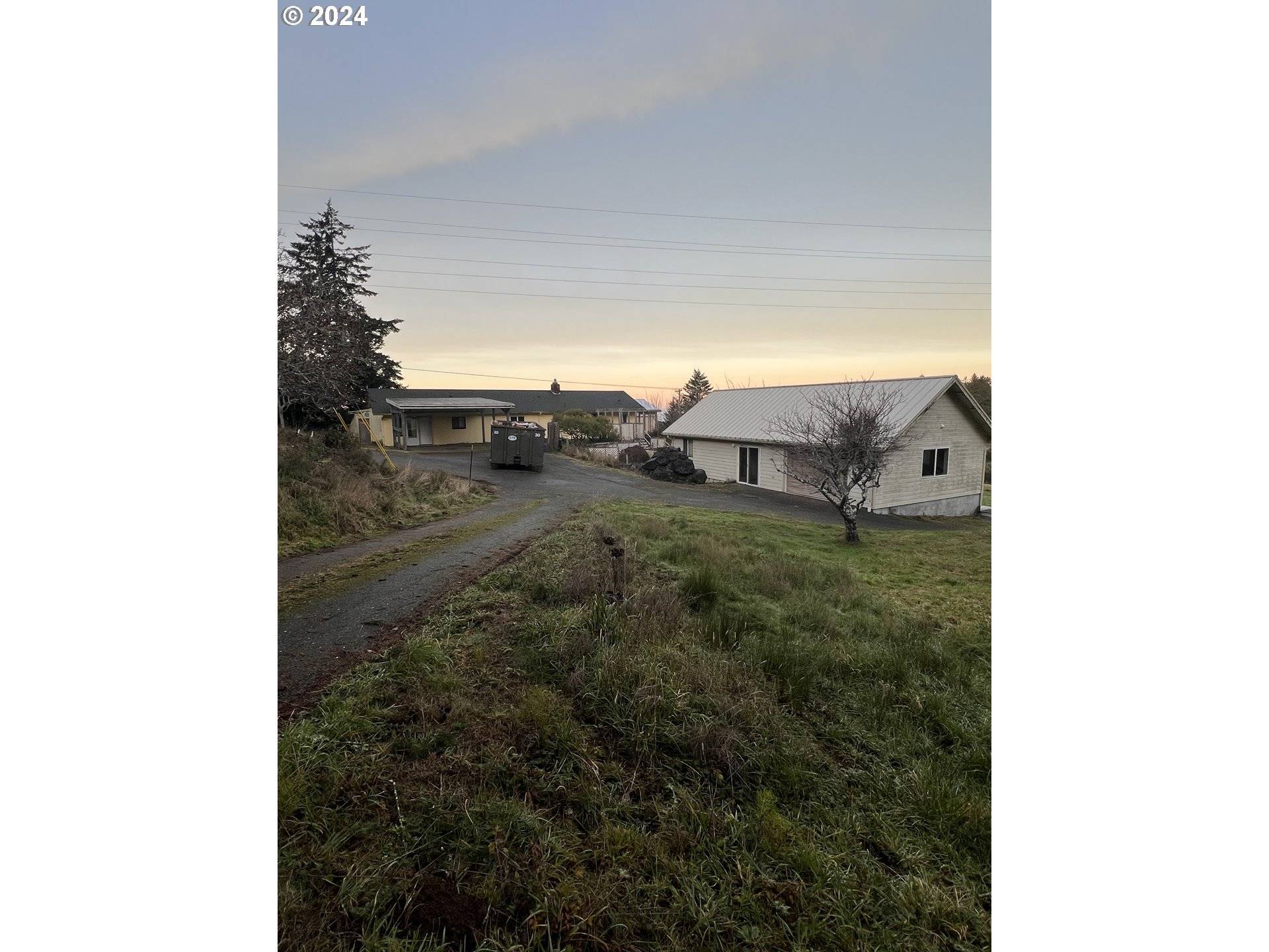 Gold Beach, OR 97444,28314 EMERALD DR