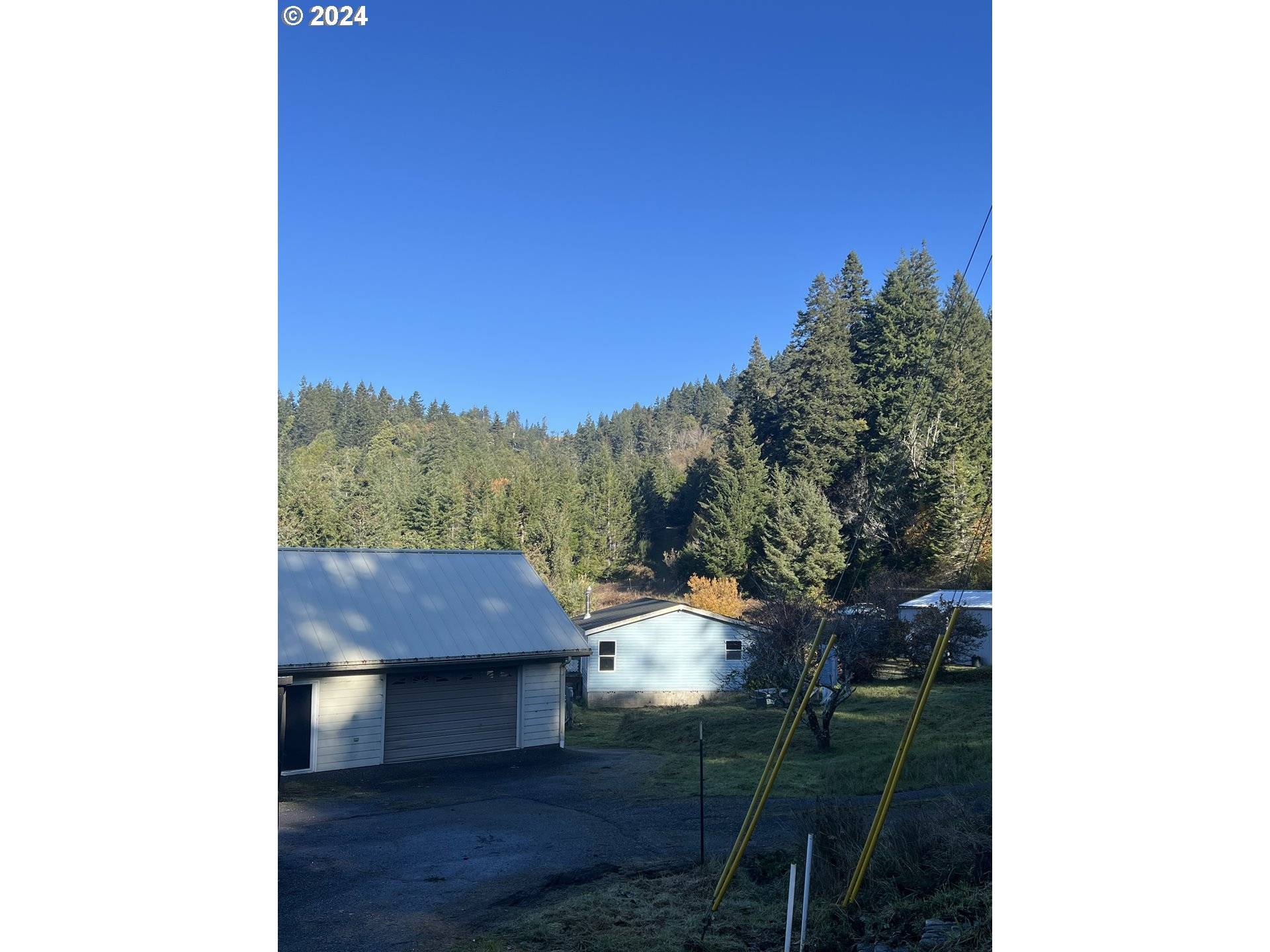 28314 EMERALD DR, Gold Beach, OR 97444