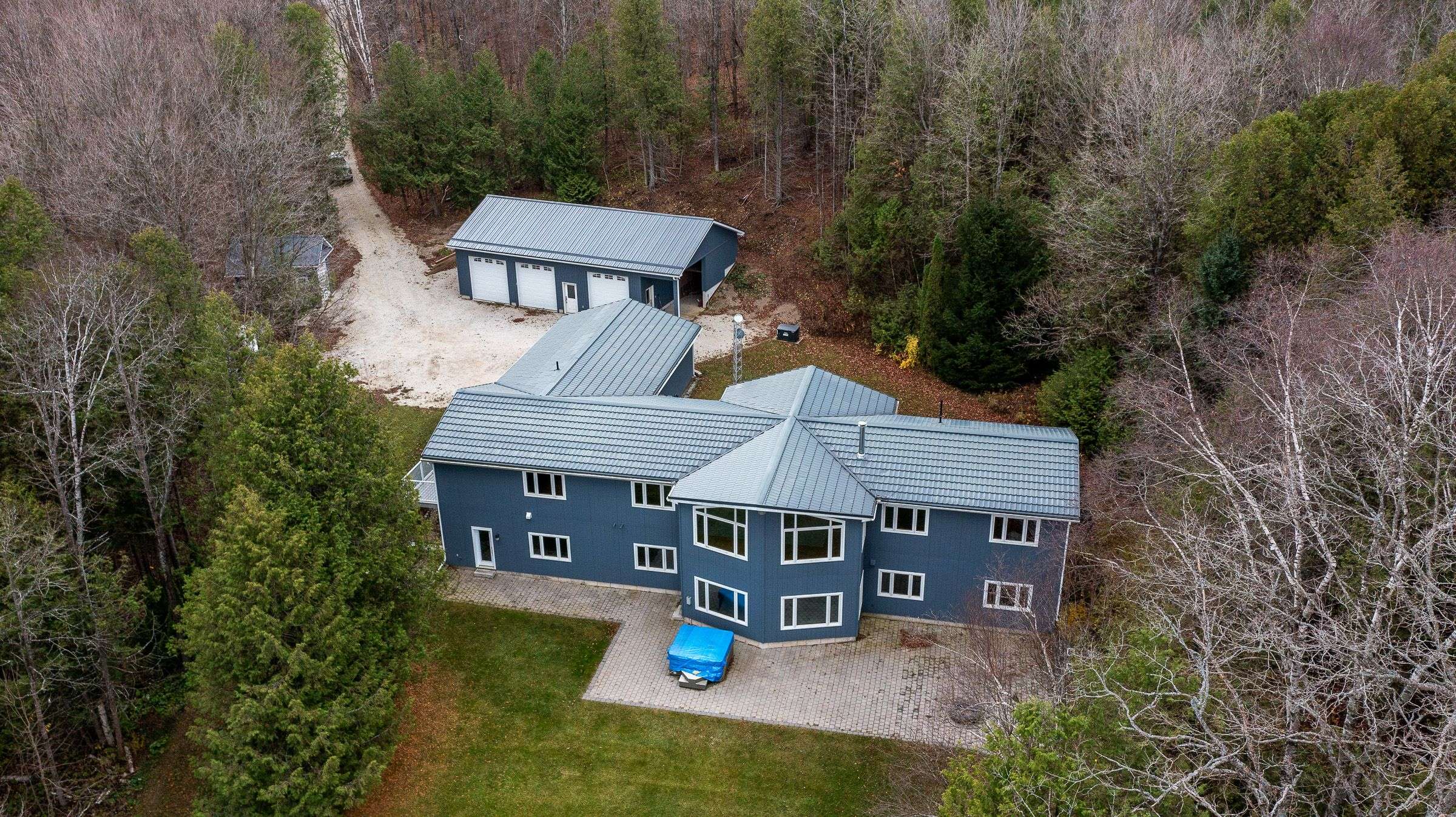 Grey Highlands, ON N0C 1M0,123 Lakeview RD