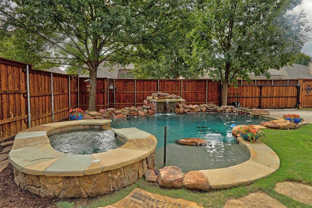 Mckinney, TX 75070,6409 Sapphire Drive