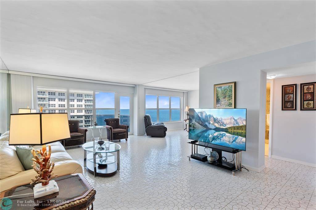 Fort Lauderdale, FL 33308,3500 Galt Ocean Dr  #1716