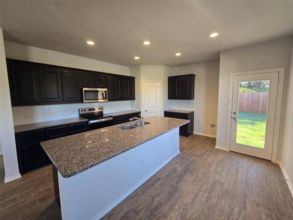 Melissa, TX 75454,3105 Yellow Pine Drive