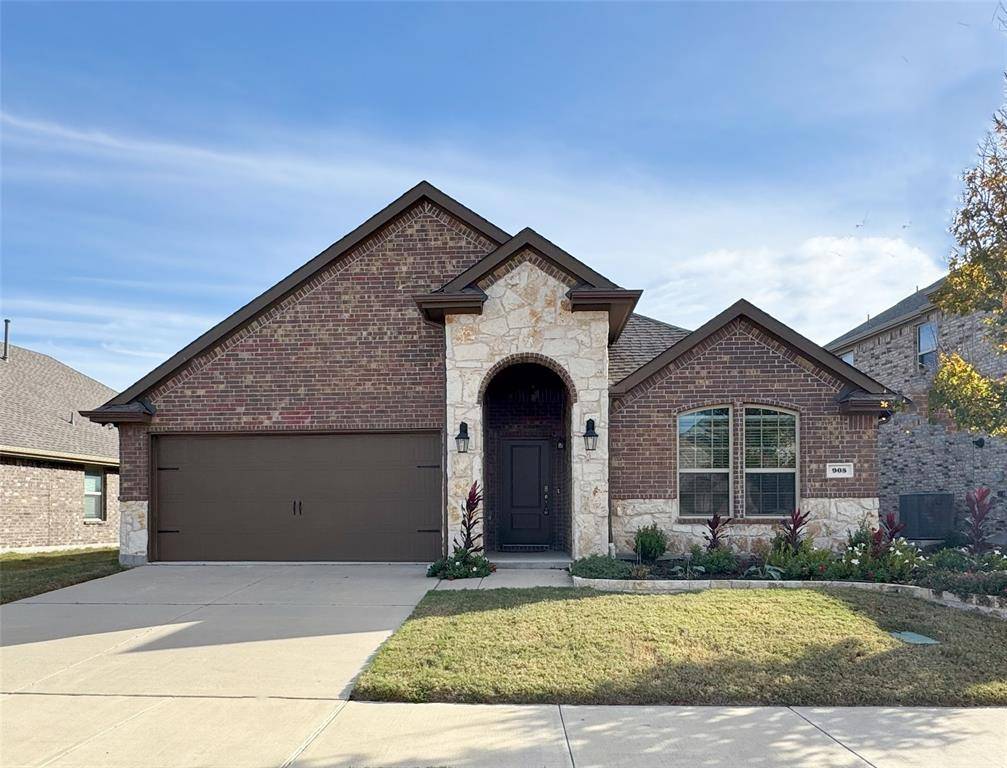 Celina, TX 75009,905 Berry Street