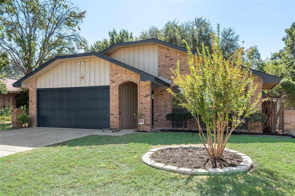 Bedford, TX 76021,3212 Redwood Street