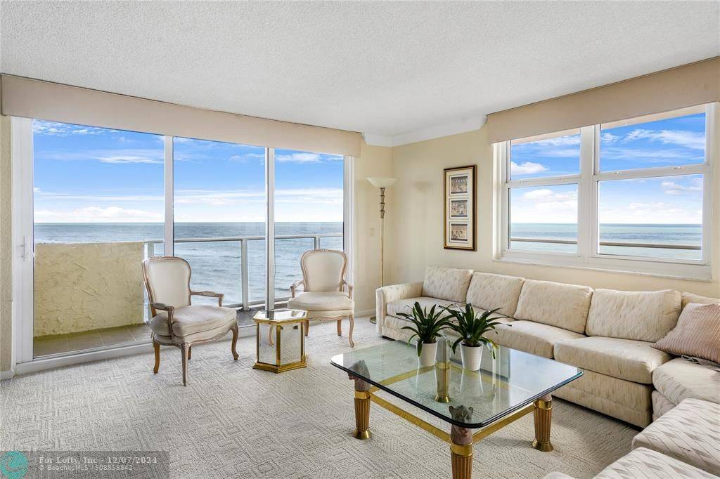 Singer Island, FL 33404,5440 N Ocean Dr  #806