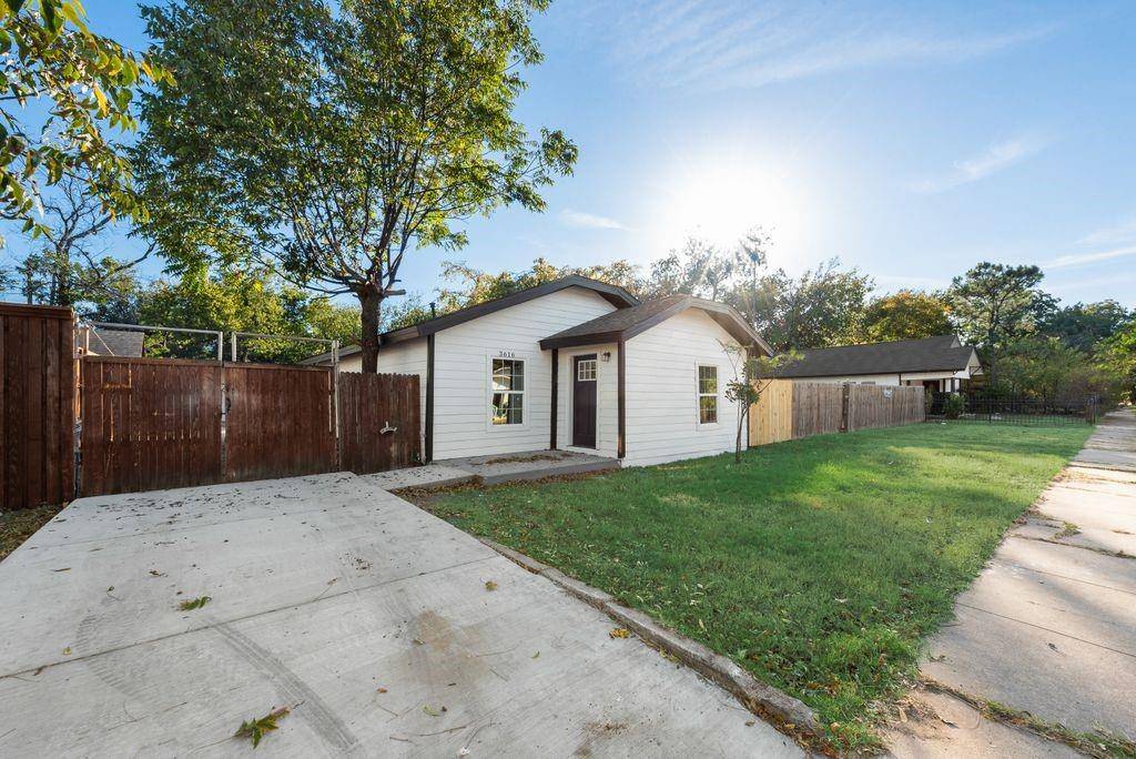 Fort Worth, TX 76105,3616 Avenue J