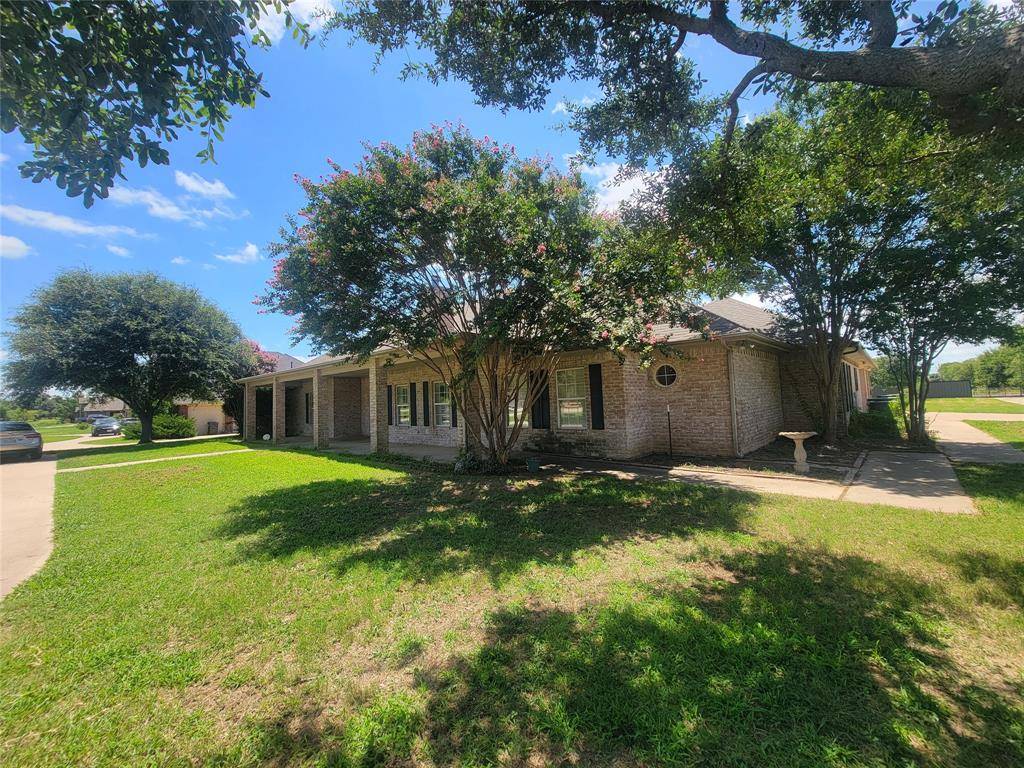 Crowley, TX 76036,2525 Colt Lane