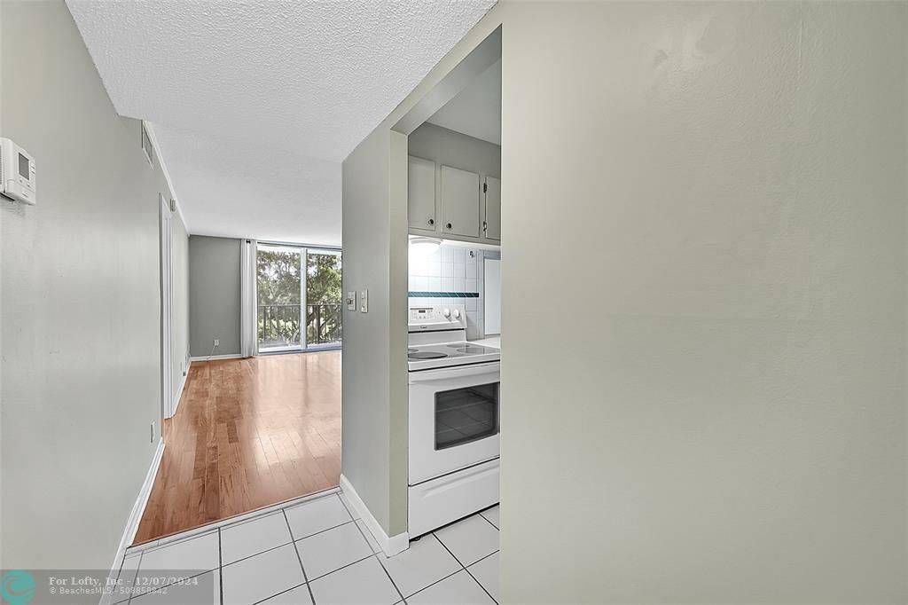 Fort Lauderdale, FL 33311,1800 N Andrews Ave  #3E