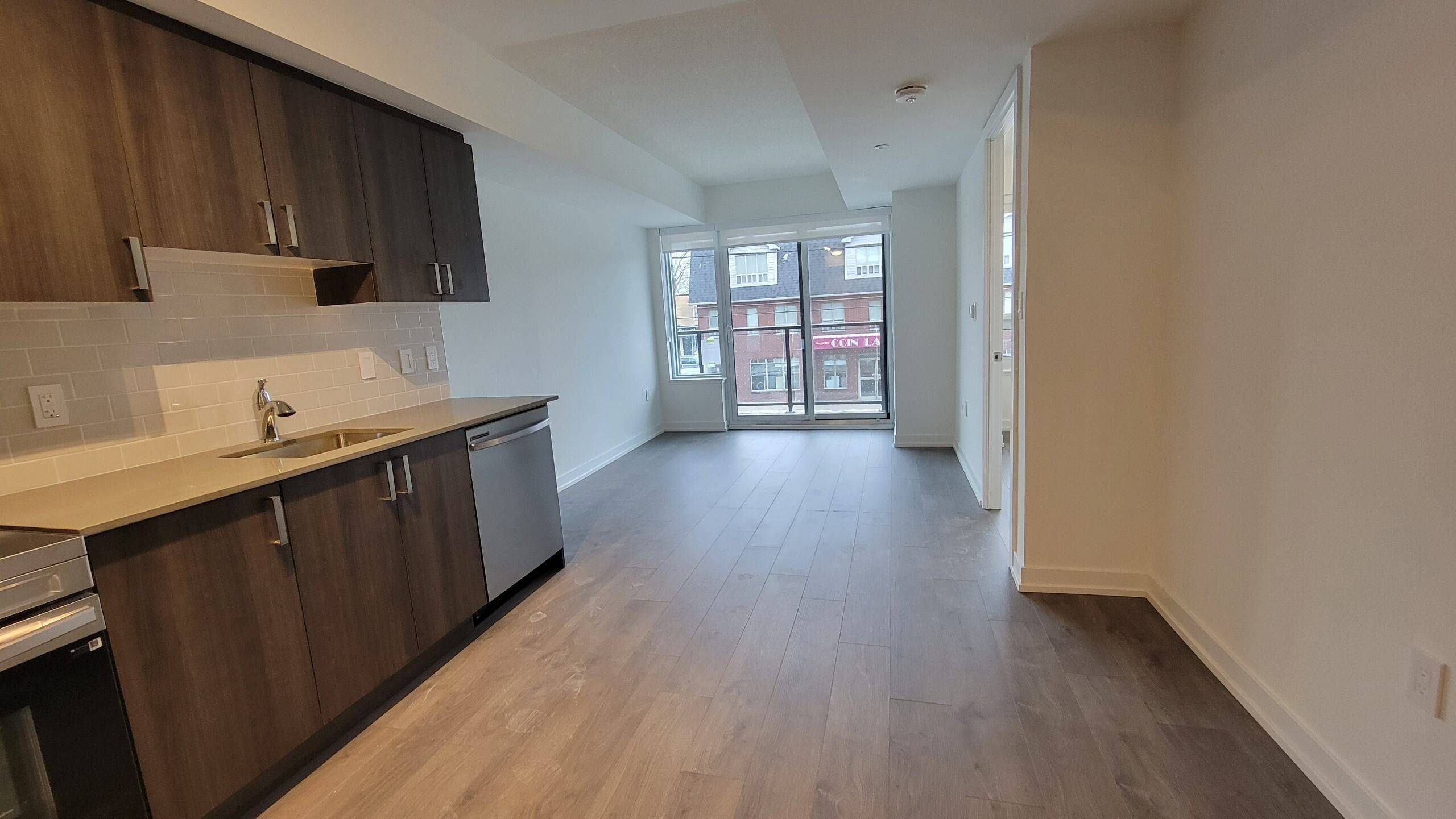 Toronto W04, ON M6B 0B1,556 Marlee AVE #209