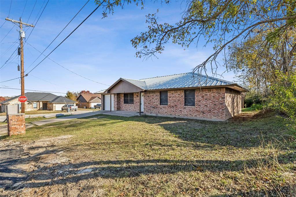 Weatherford, TX 76086,1614 Madison Street