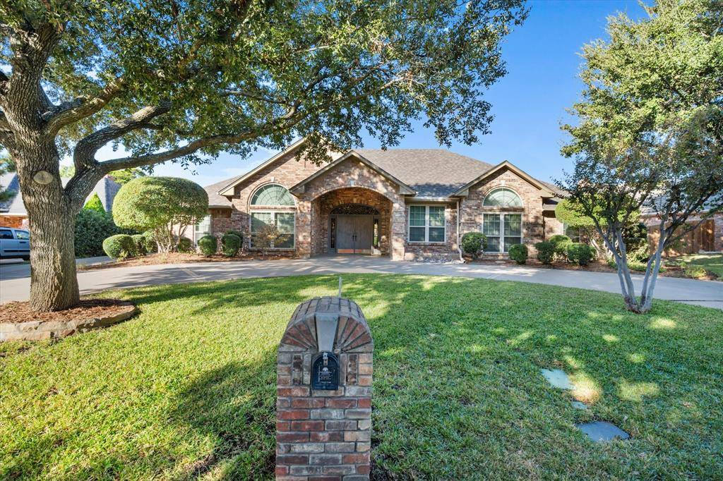 Mansfield, TX 76063,815 Muirfield Drive