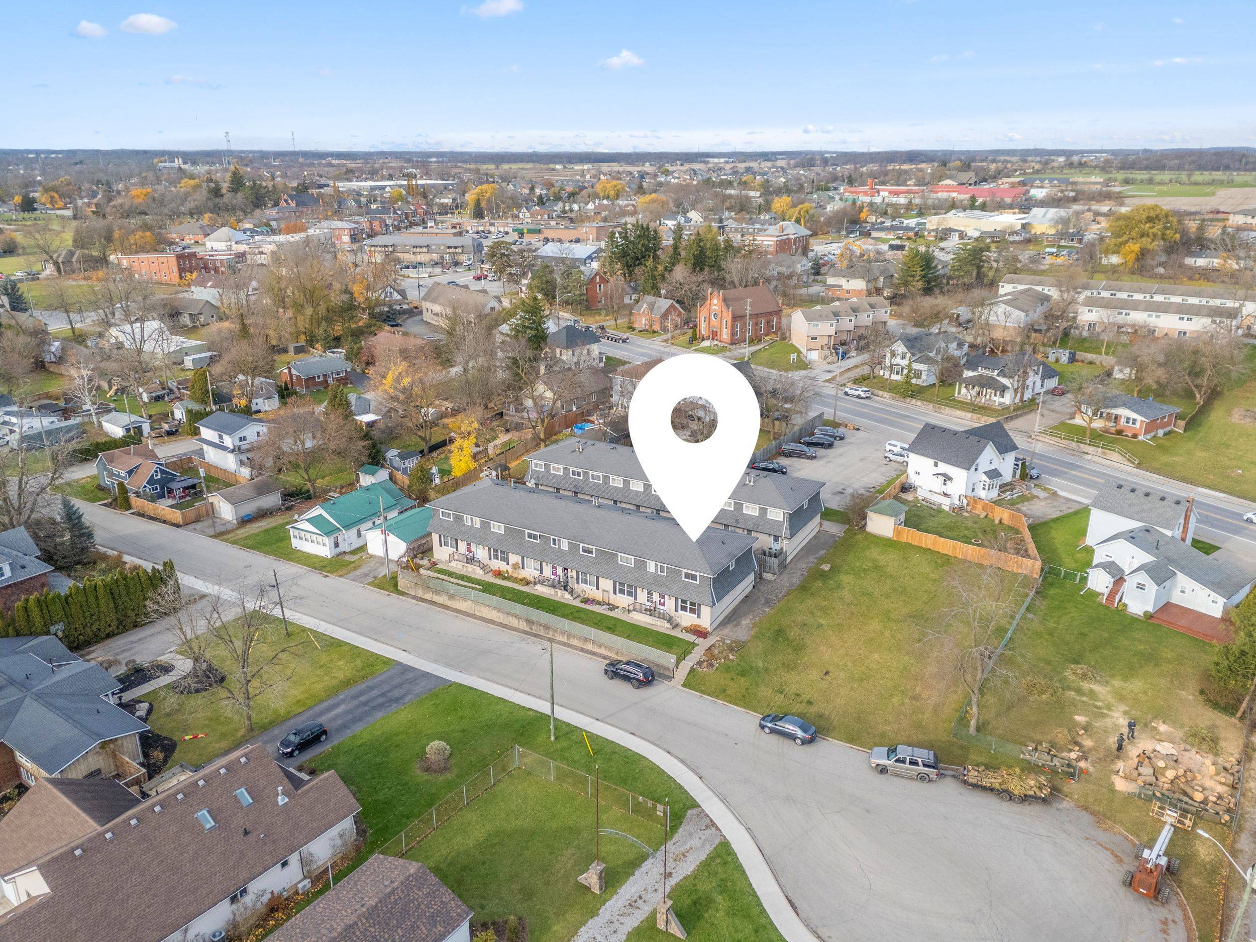 Niagara, ON L0R 2A0,156 ST. CATHARINES ST #7