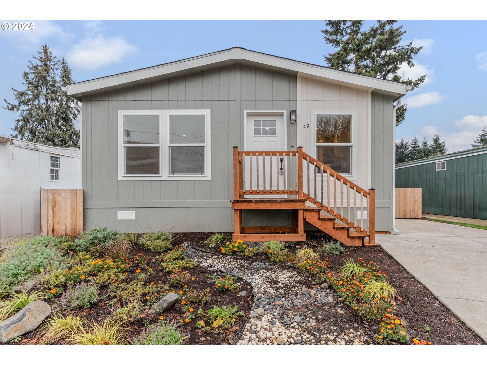 Tualatin, OR 97062,9700 SW TUALATIN RD #39