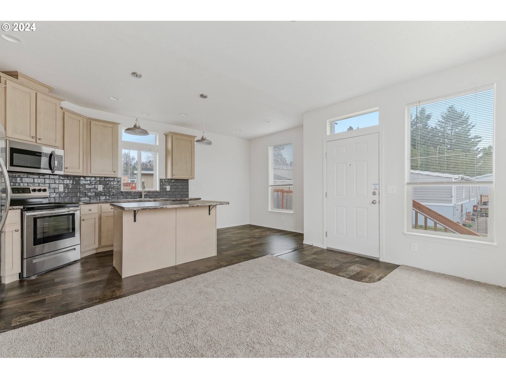 Tualatin, OR 97062,9811 SW Herman RD #45