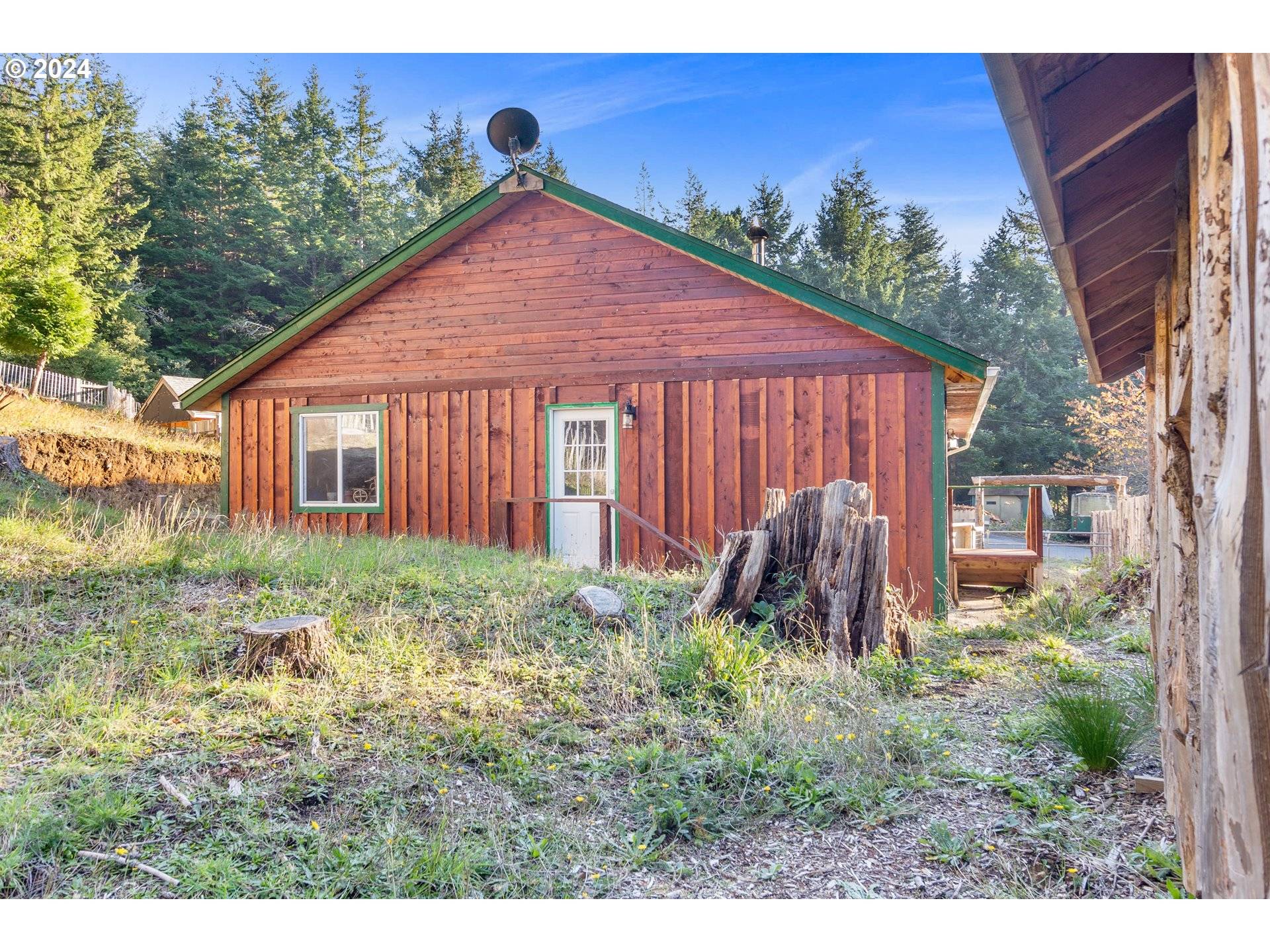 Port Orford, OR 97465,106 25th, ST