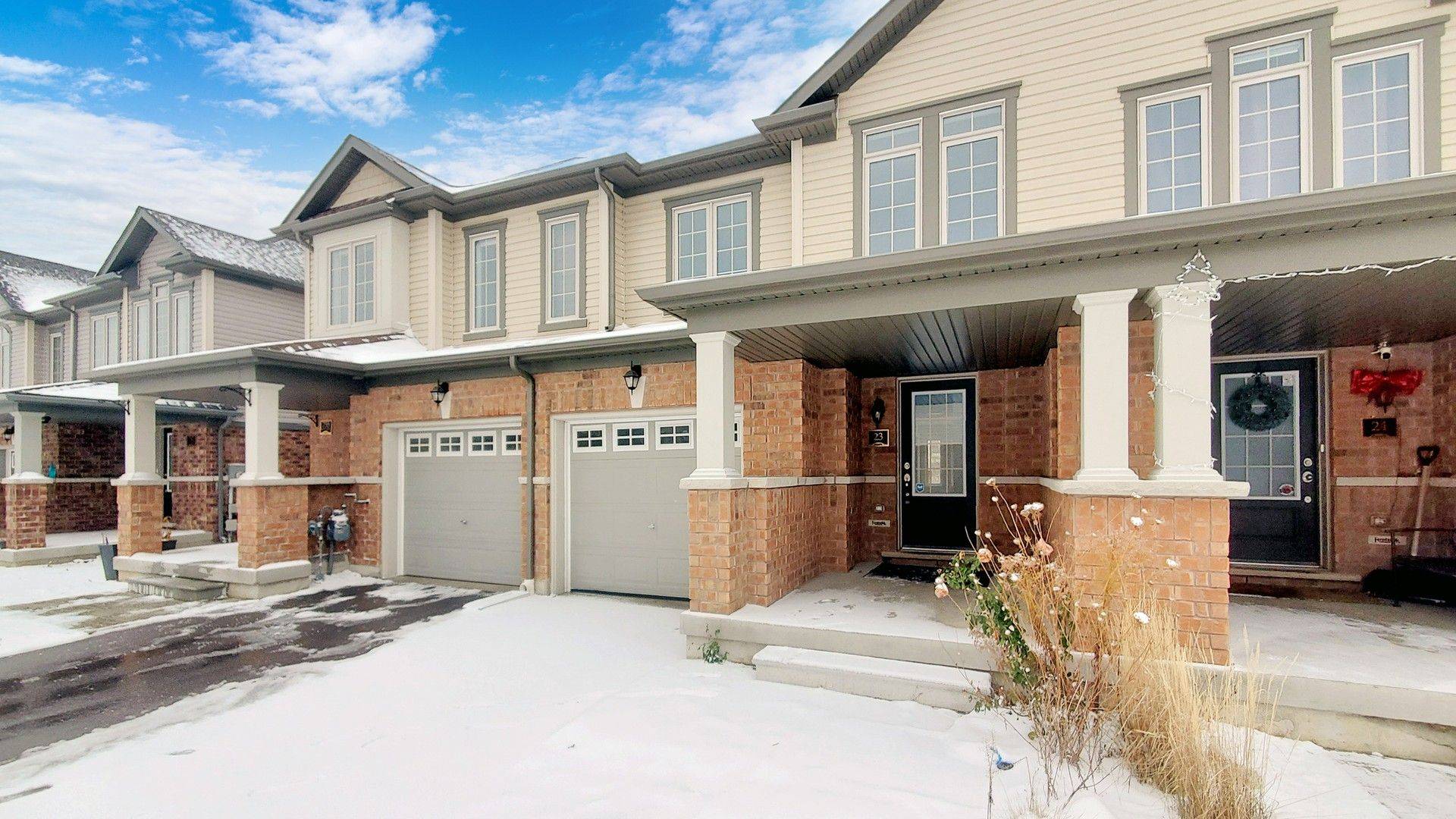 Cambridge, ON N3H 0E4,755 Linden DR #23