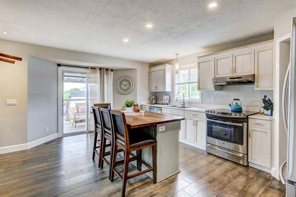 Calgary, AB T3G4B5,153 Arbour Wood Mews NW