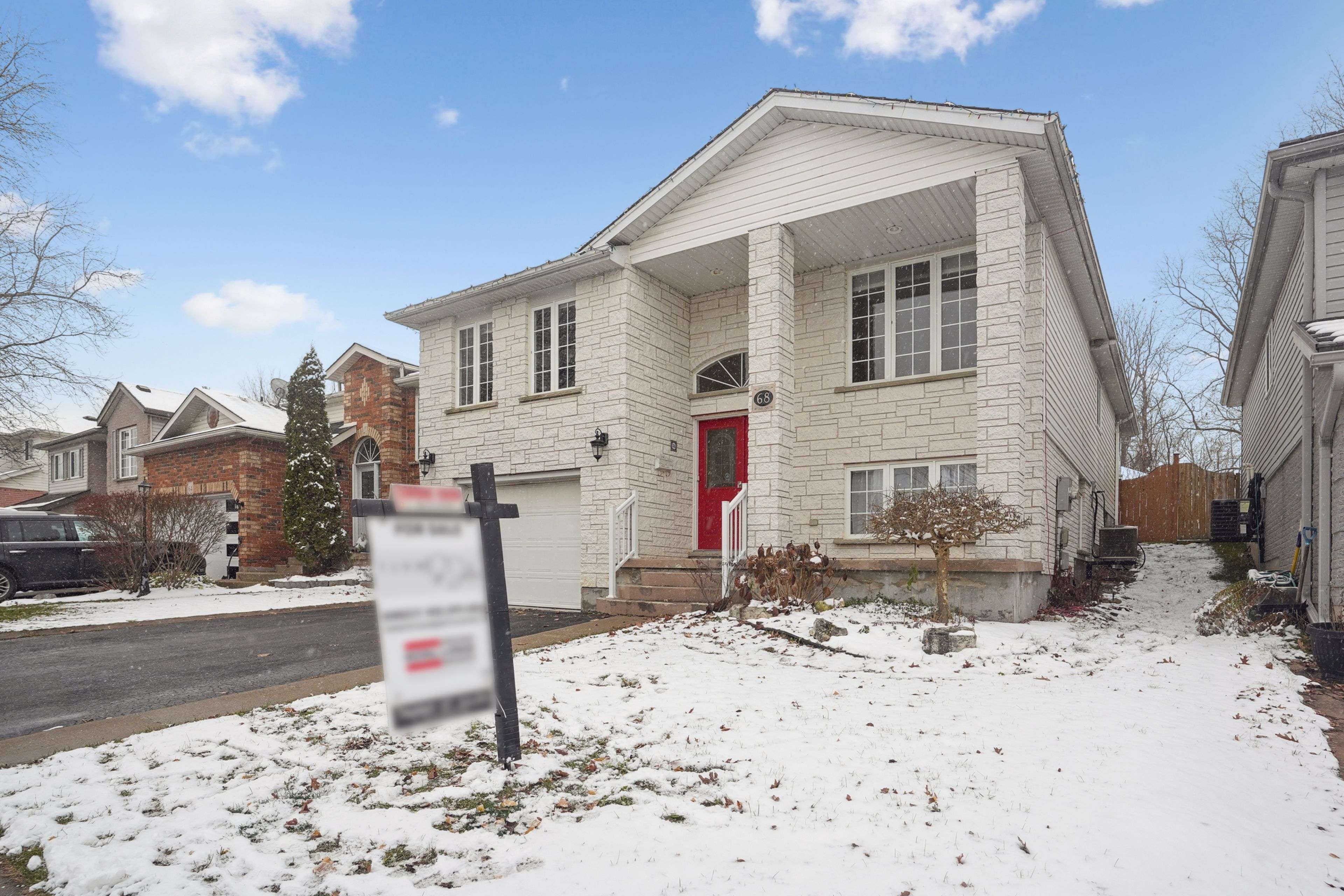 Waterloo, ON N1S 5B2,68 Kent ST