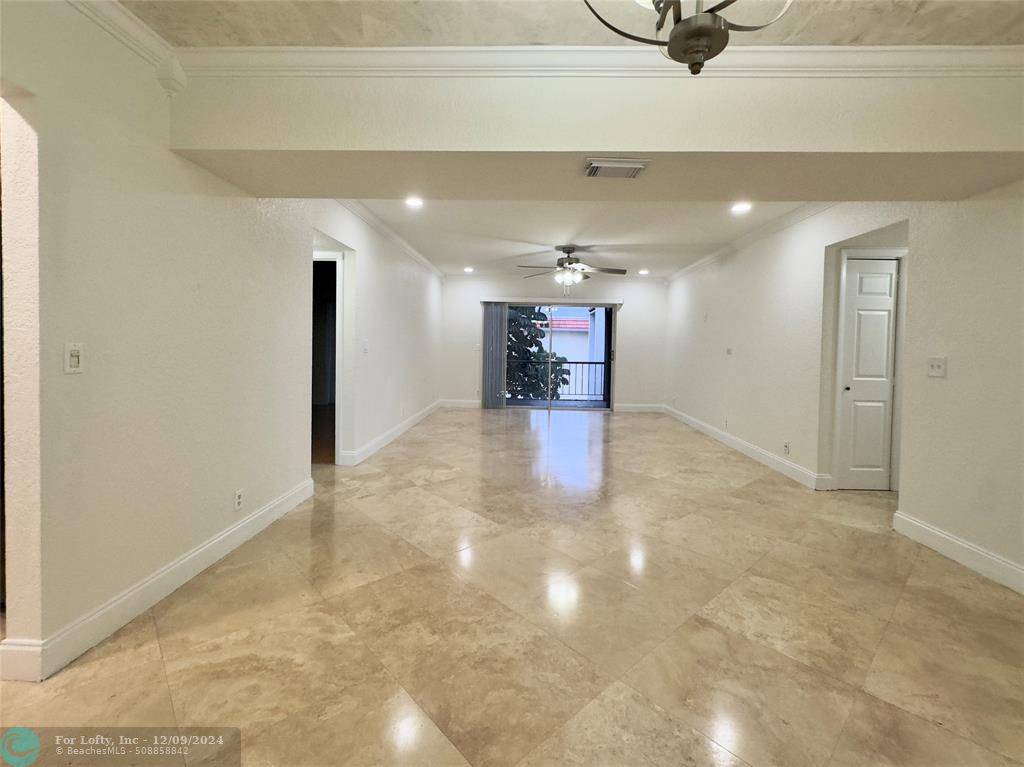 Boca Raton, FL 33486,632 NW 13th St  #36