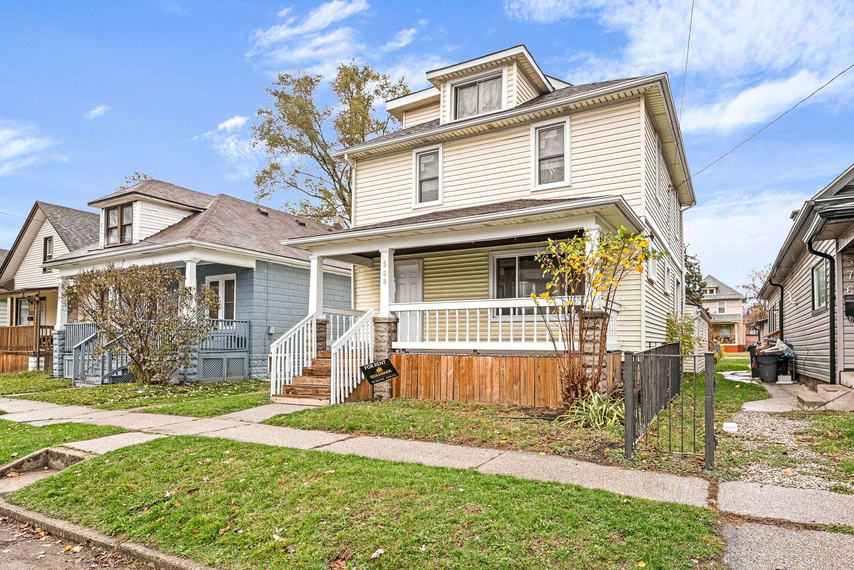 Windsor, ON N9C 3H2,568 TOURNIER ST