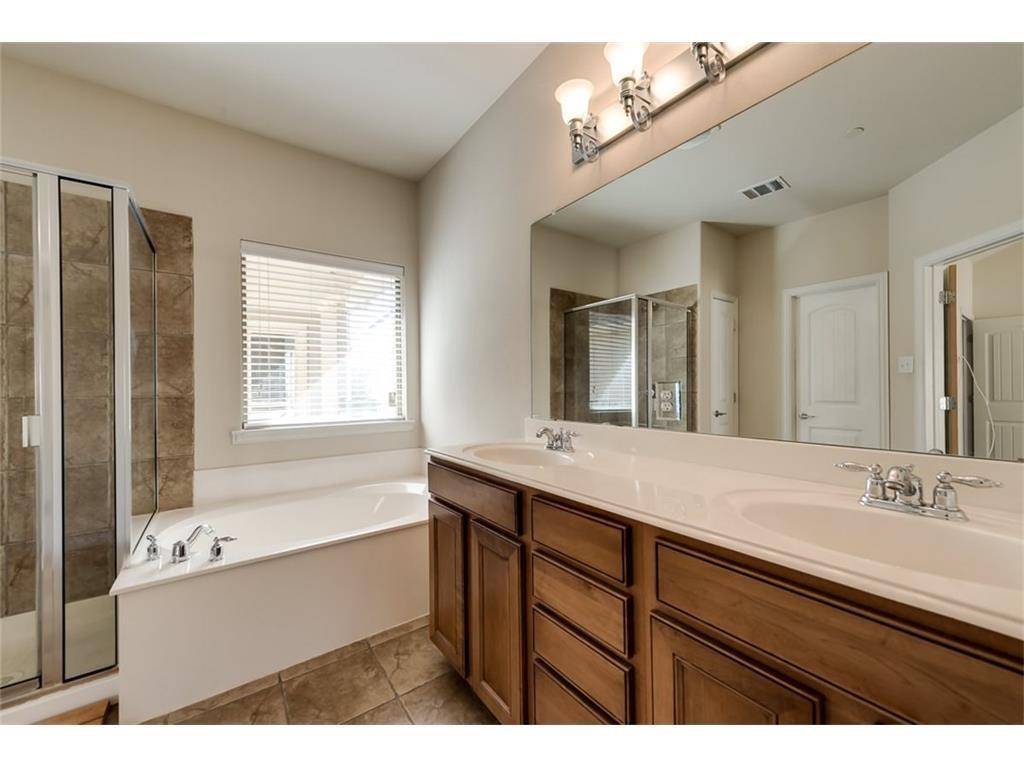 Mckinney, TX 75070,8820 stargazer Drive