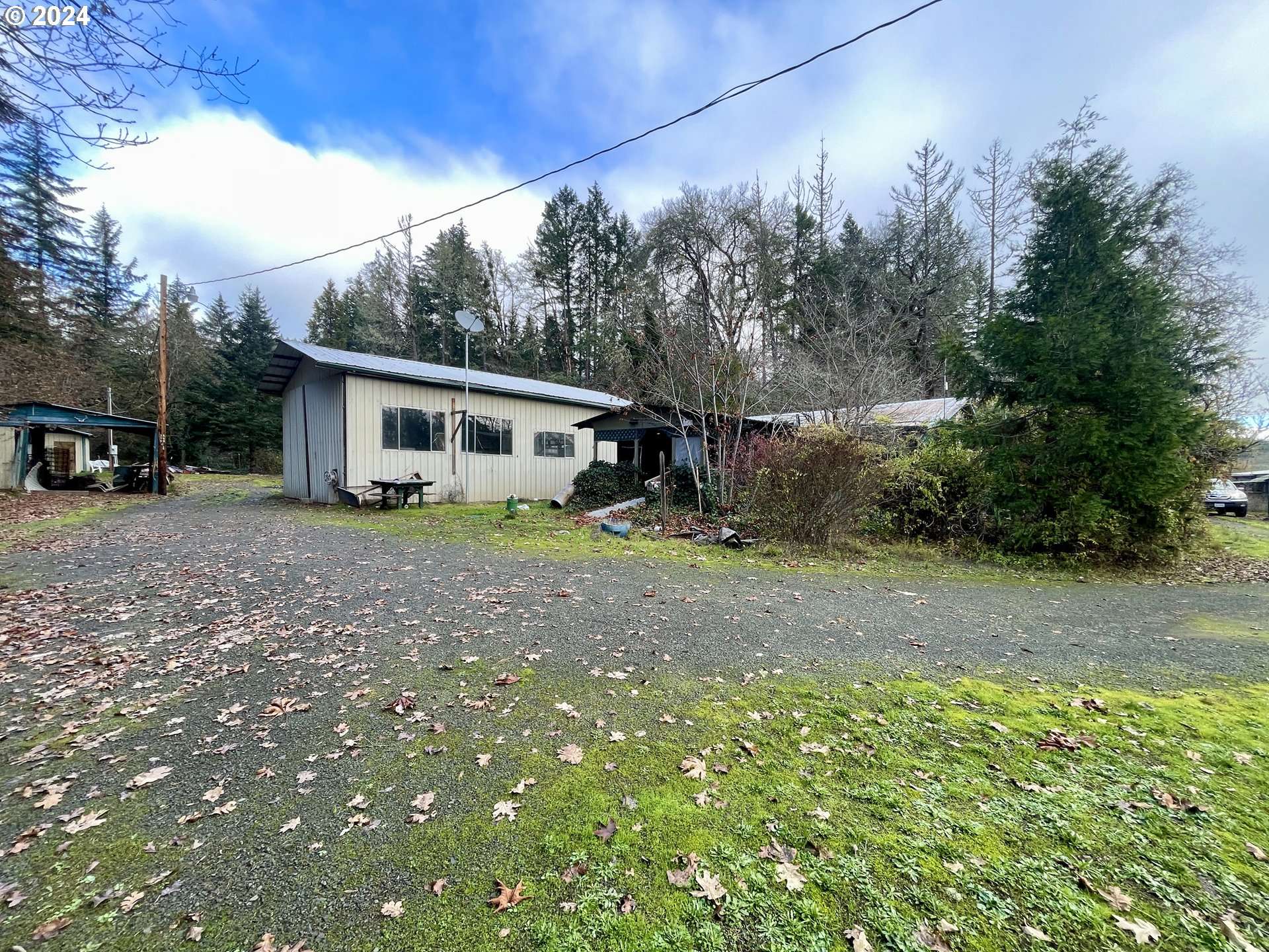 Roseburg, OR 97471,287 CROXTON LN