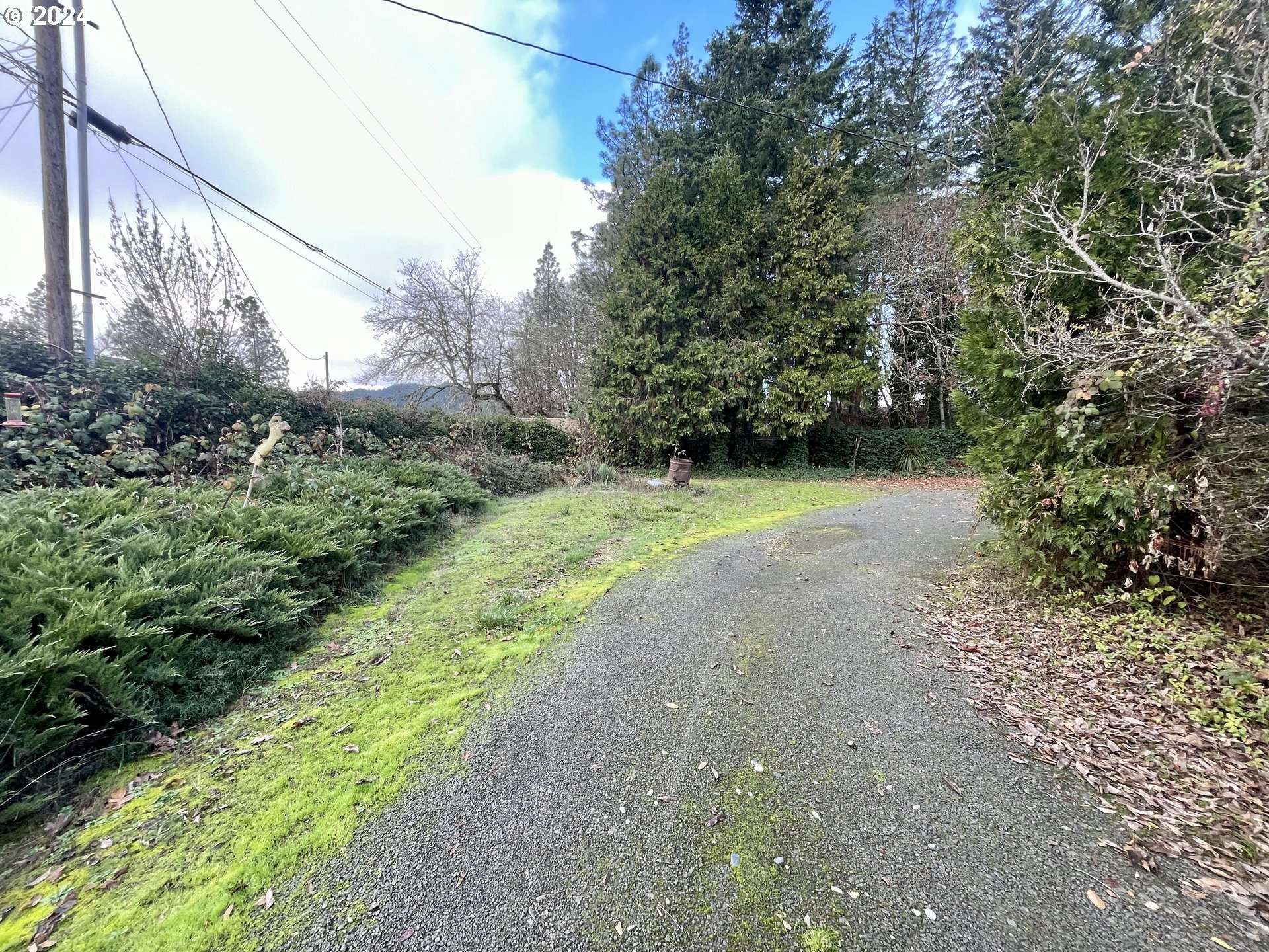 Roseburg, OR 97471,287 CROXTON LN