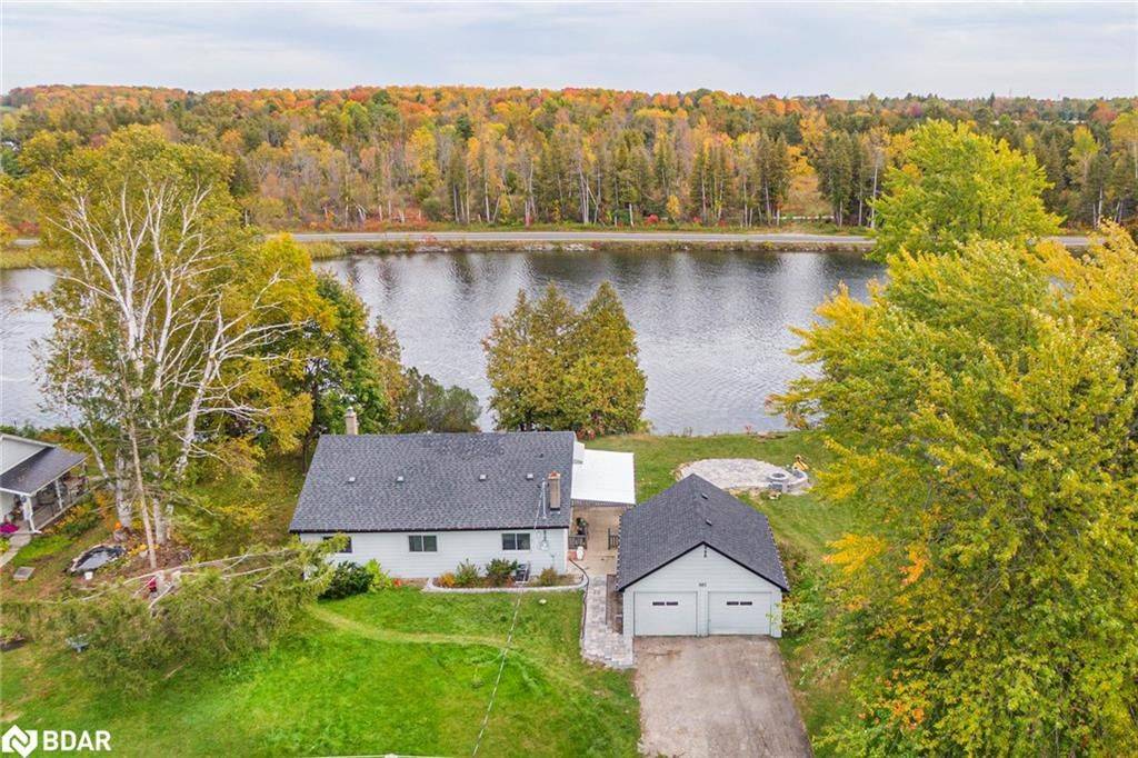 Smith-ennismore-lakefield, ON K9J 6X5,885 Glen Cedar DR