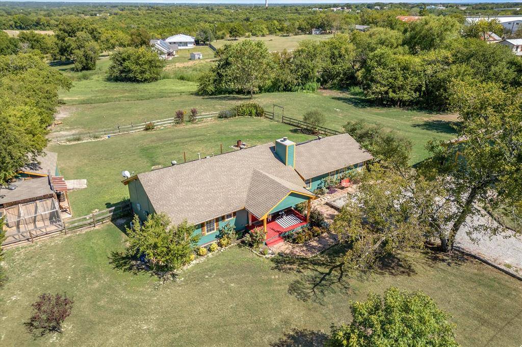 Van Alstyne, TX 75495,741 S John Douglas Road