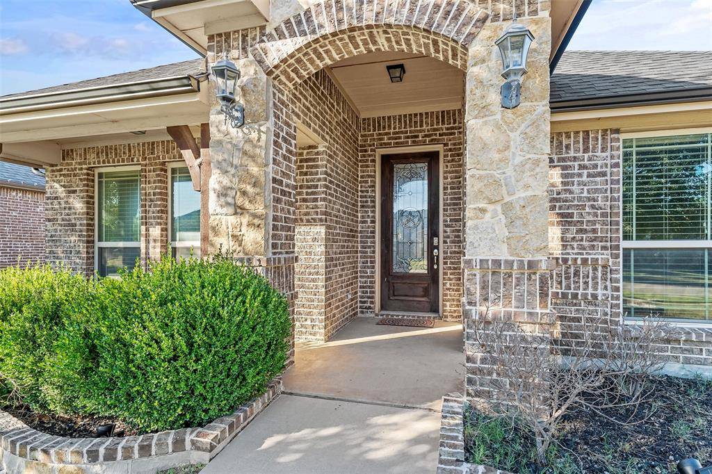 Red Oak, TX 75154,233 Sandy Way