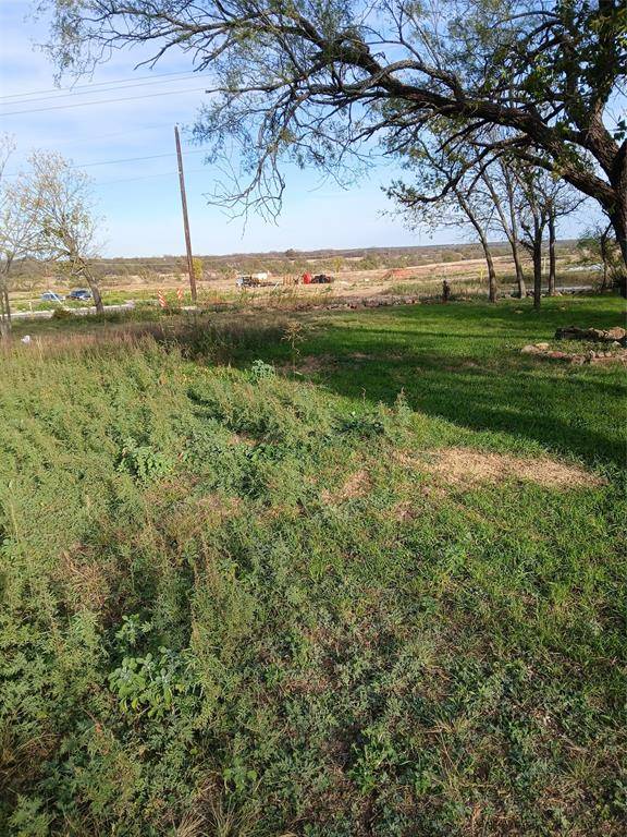 Coleman, TX 76834,816 3RD Street