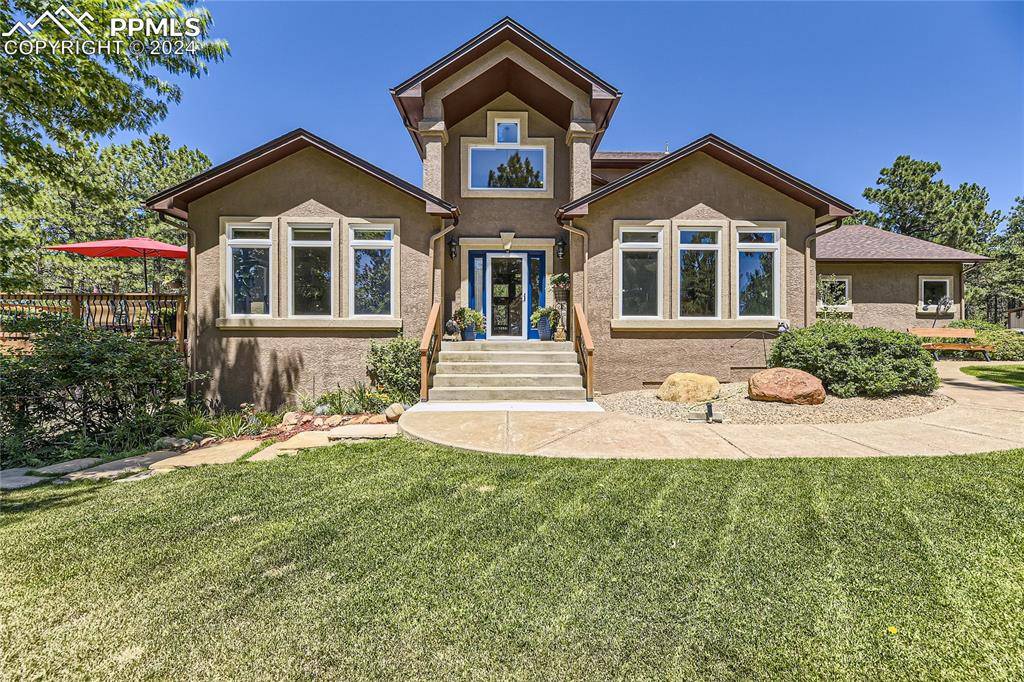 Larkspur, CO 80118,9626 S Perry Park RD