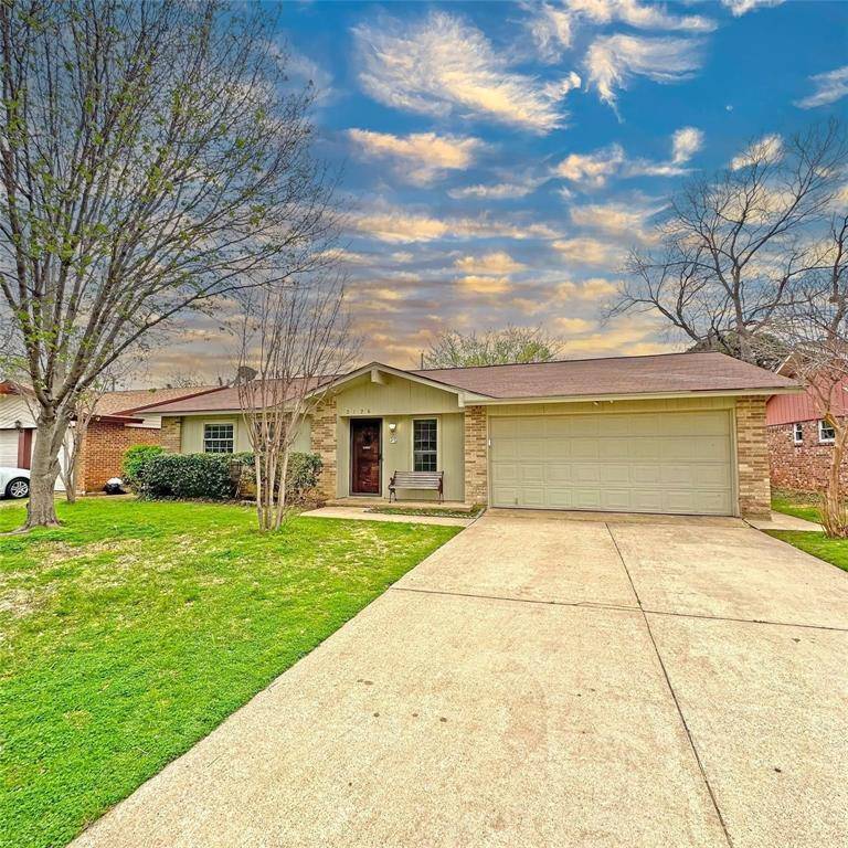 Irving, TX 75060,2126 Pebblebrook Trail