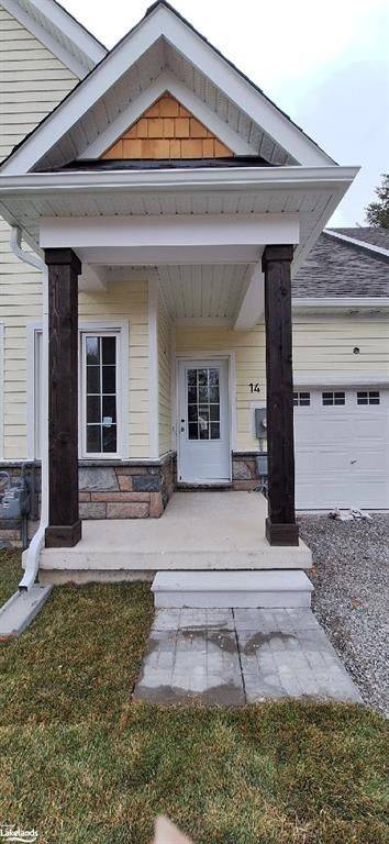 Bracebridge, ON P1L 1B3,14 LEEDS CT