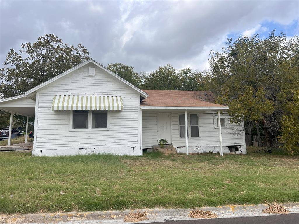 Weatherford, TX 76086,202 W Spring Street