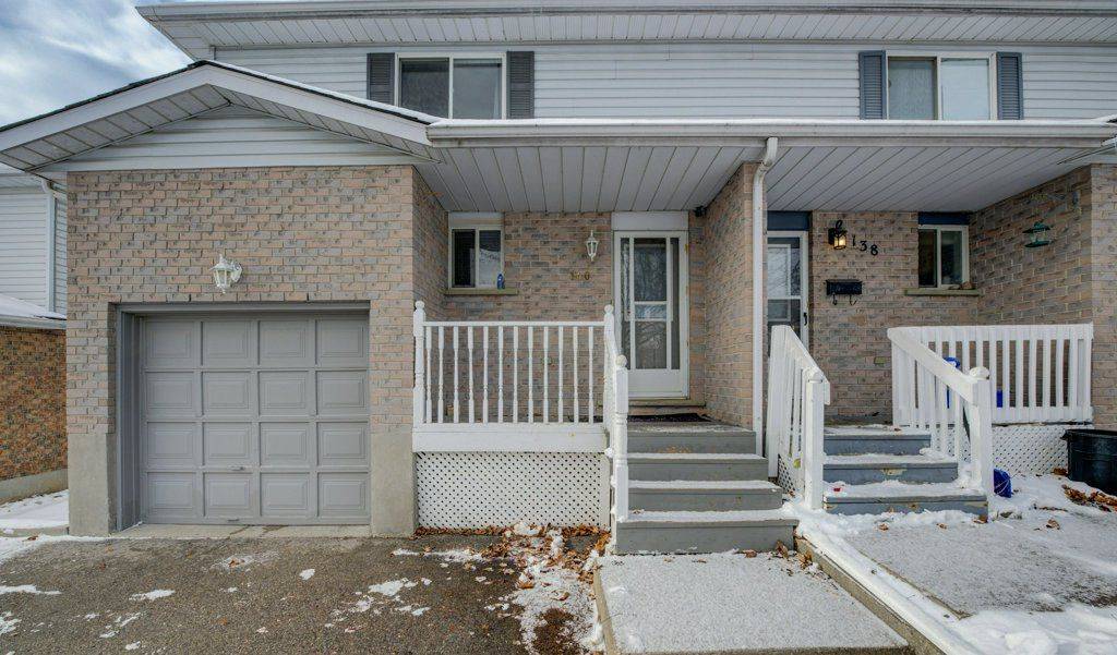 Cambridge, ON N3C 4B2,140 Poplar DR