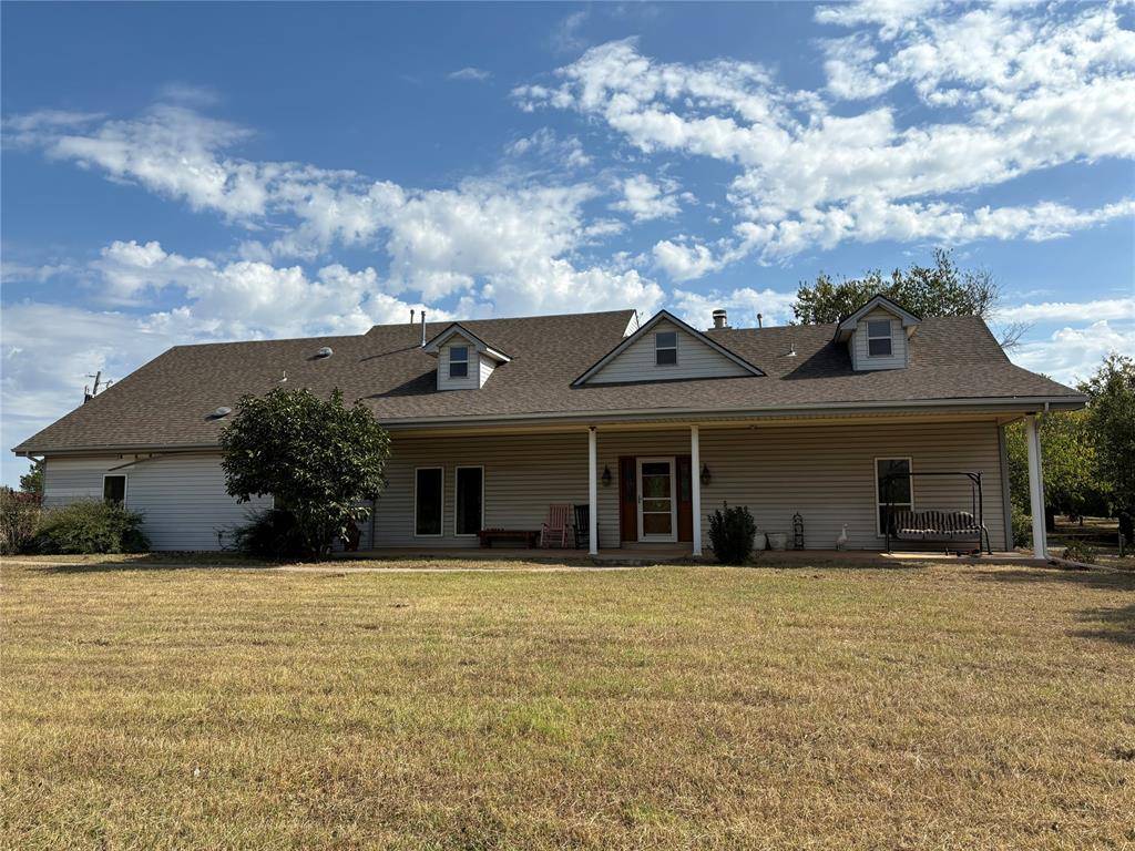 Mustang, OK 73064,7300 Country Lane