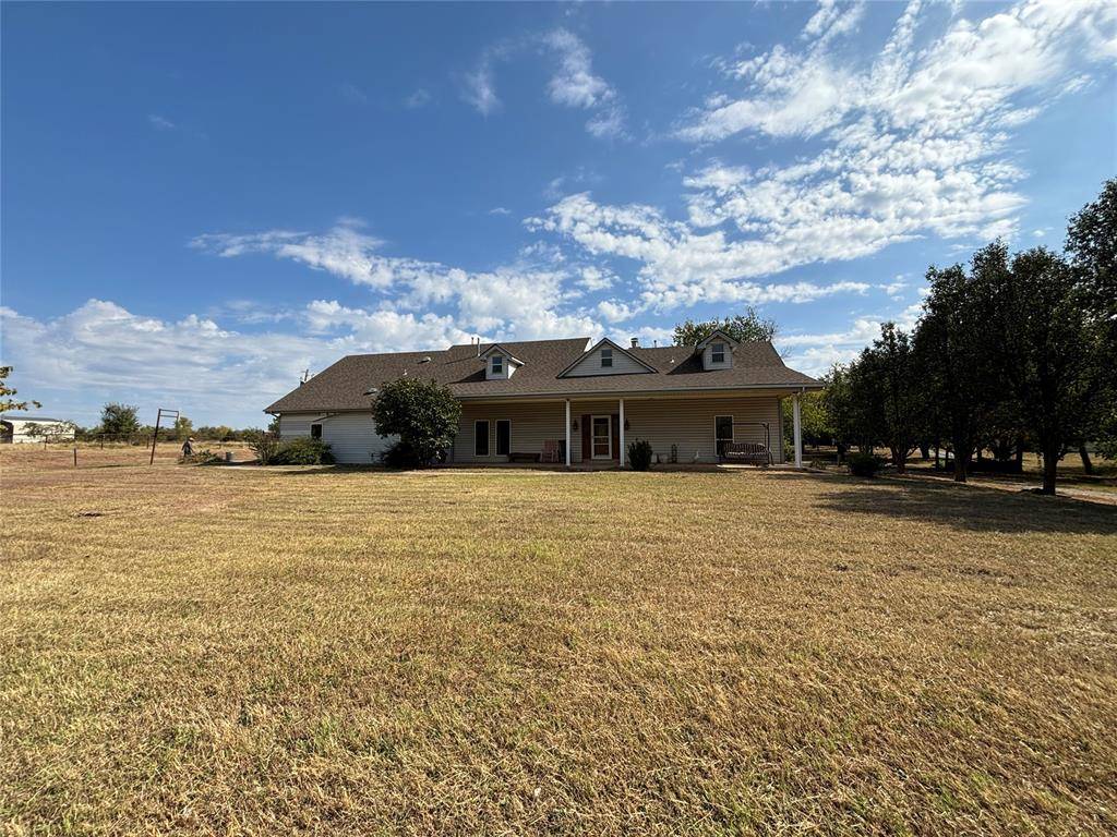 Mustang, OK 73064,7300 Country Lane