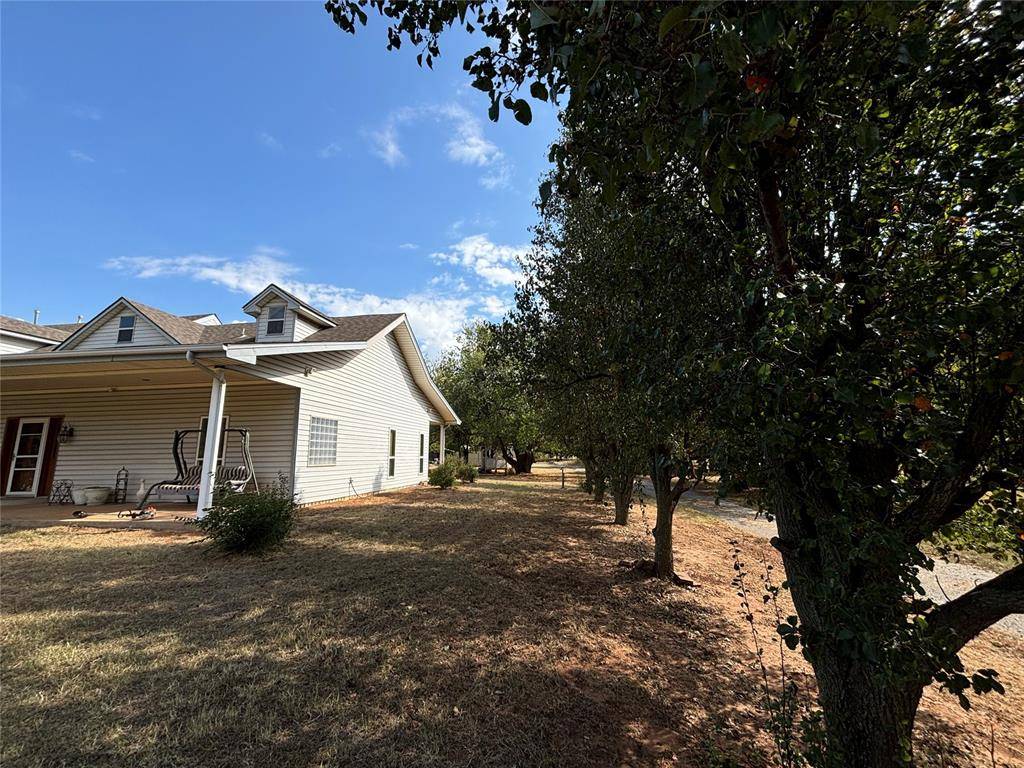 Mustang, OK 73064,7300 Country Lane