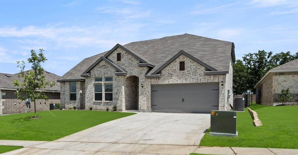 Burleson, TX 76028,2651 Streamside Drive