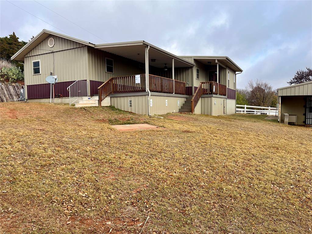 Butler, OK 73625,9887 N 2131 Road