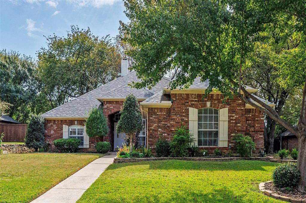 Bedford, TX 76021,912 Carousel Drive