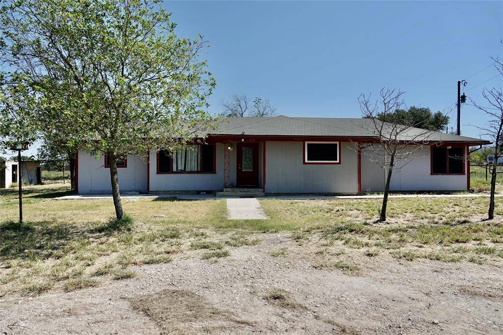 Mullin, TX 76864,174 CR 189