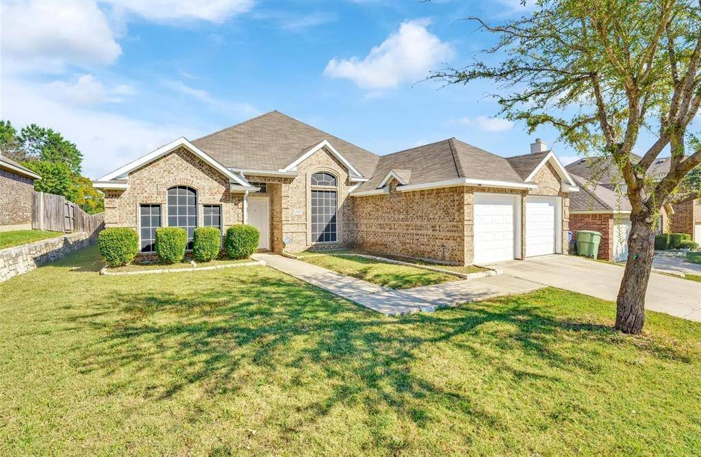 Garland, TX 75040,2333 lake hollow Circle