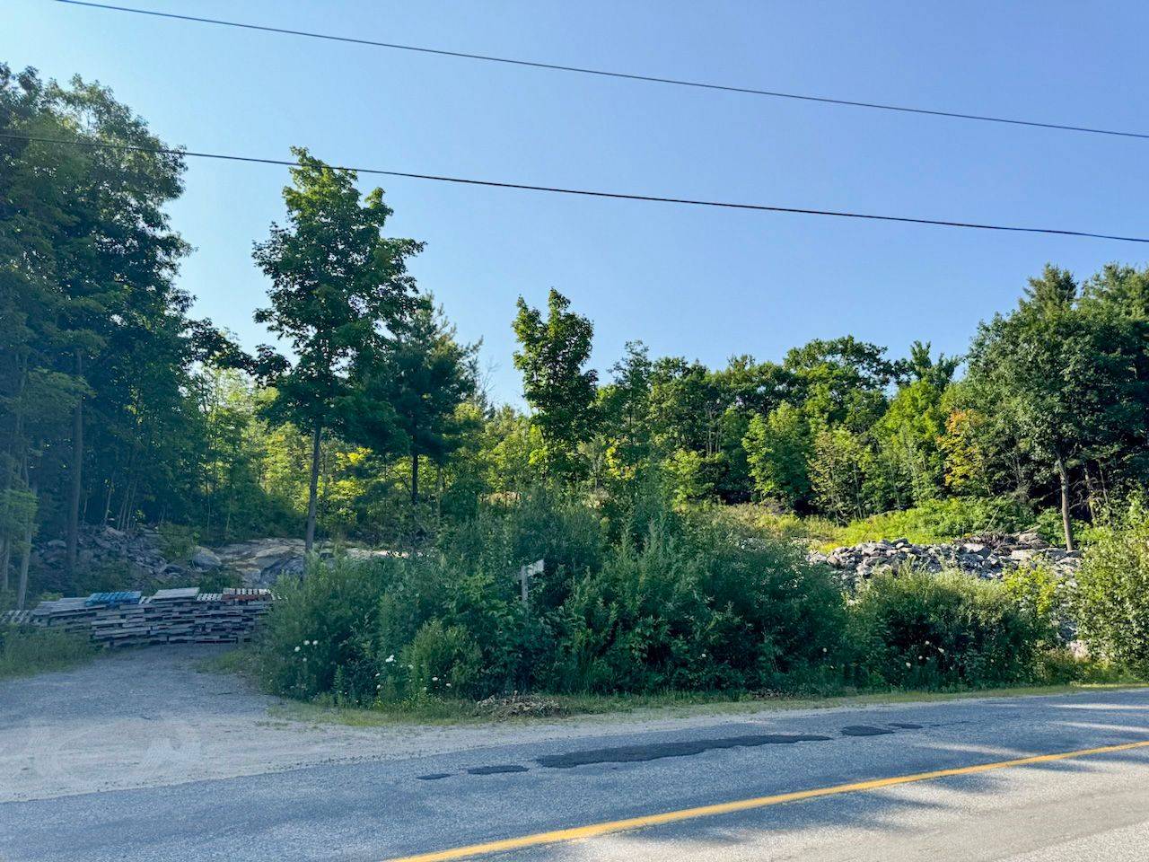 Bracebridge, ON P1P 1R1,1681 Muskoka Beach RD