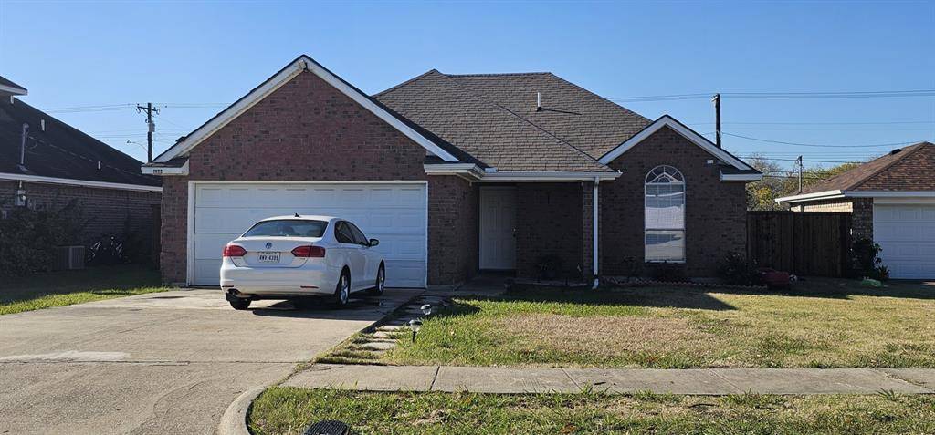 Garland, TX 75040,1209 Highland Creek Circle