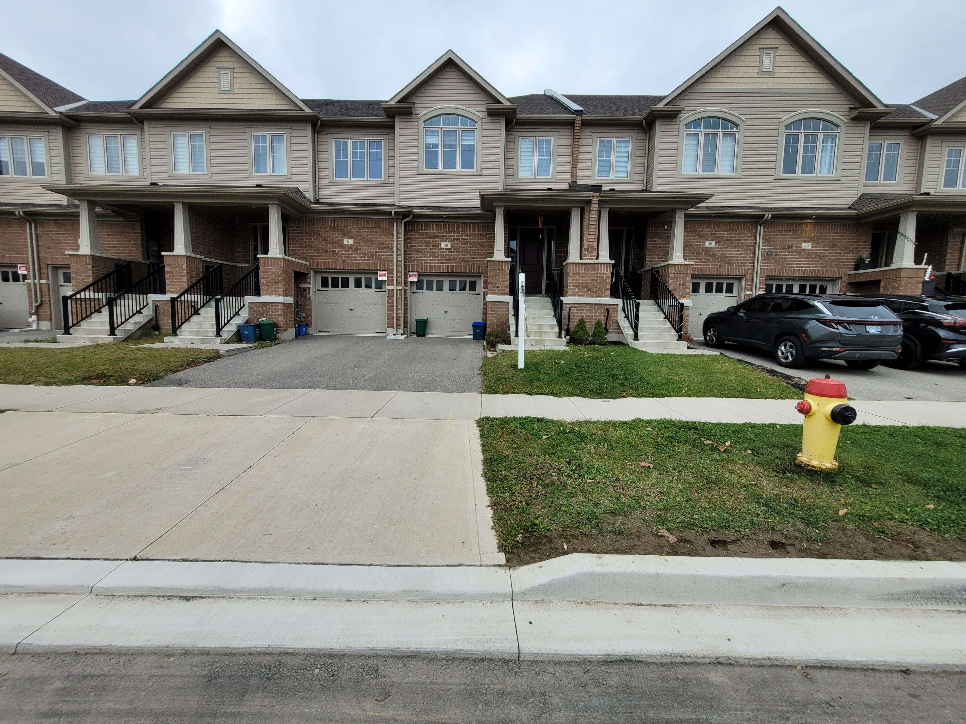 Waterloo, ON N2R 0N8,48 Reistwood DR