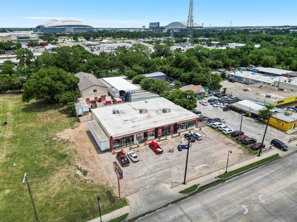 Arlington, TX 76010,1115 E Abram Street #101