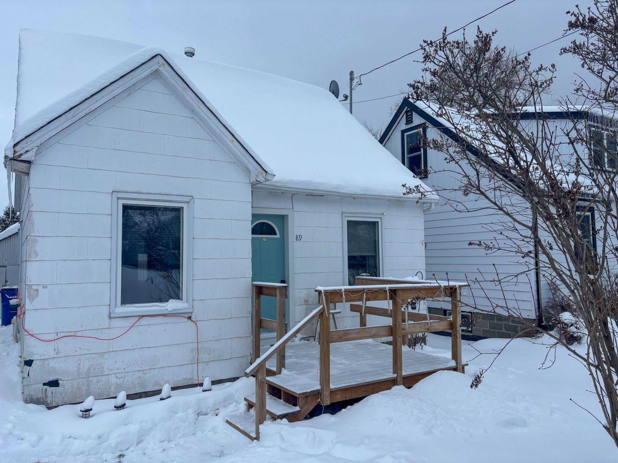 Timiskaming, ON P0J 1P0,89 Rebecca ST