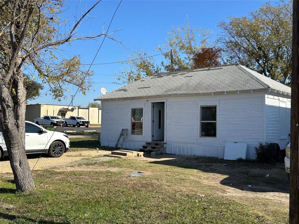 Mineral Wells, TX 76067,301 11th Avenue